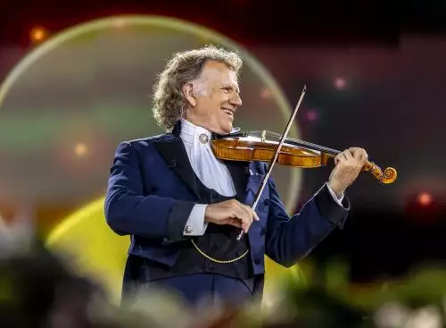 AndrC3A9Rieus2026SummerConcertVivaMaastricht_134254249251641541_big-cine_deskt.webp