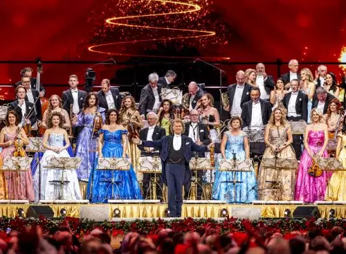AndrC3A9Rieus2026ChristmasConcertLetItSnow_134324888008596203_big-cine_deskt.webp