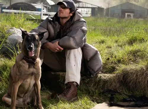 TheDogStars_134239490176260502_big-cine_deskt.webp