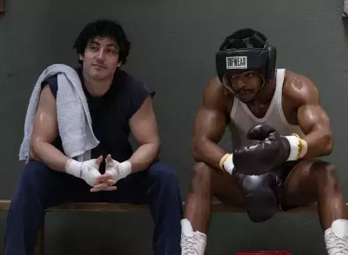 IPlayRocky_134359351870782280_big-cine_deskt.webp